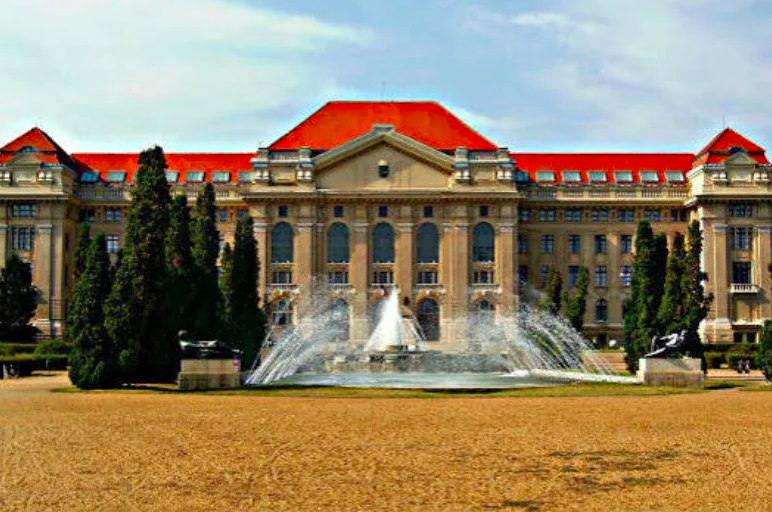 Studying Abroad: Why Eastern Europe is Becoming a Leading Option for GCC Students Pursuing Medicine