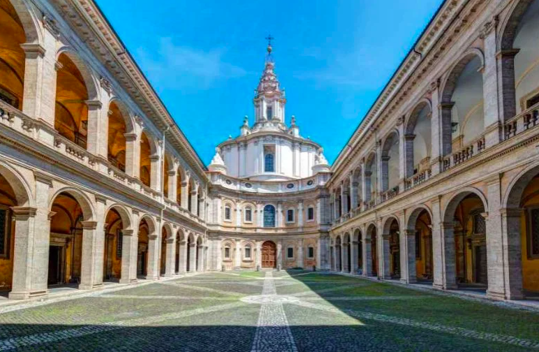 Studying Abroad: What Makes Italy A Fascinating Destination for GCC Students